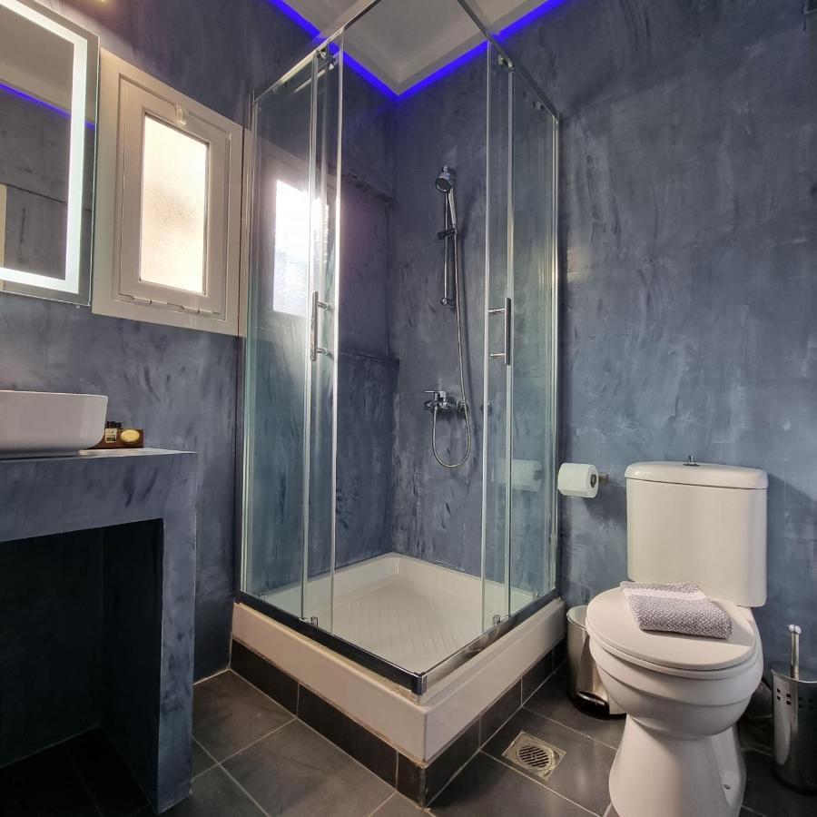 Red Rooms Tsimiski 60 テッサロニキ エクステリア 写真